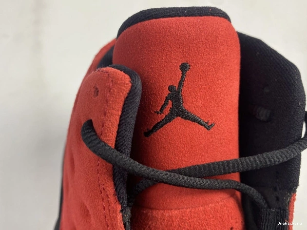 One Kick JORDAN BRED